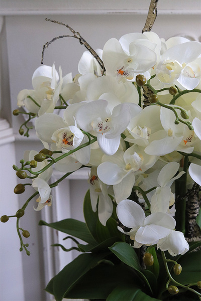 Japandi Orchid 3, sztuczny storczyk w ceramicznym pucharze