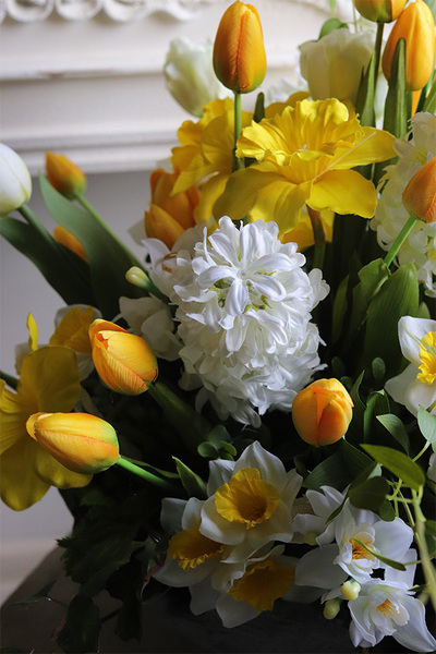 Żółta Pani Wiosna Volcan, komplet dekoracji nagrobnych