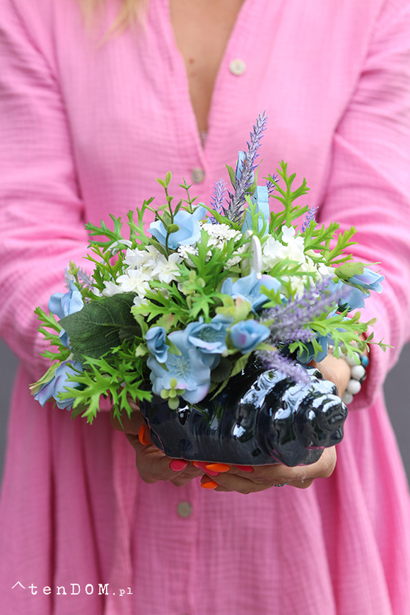 Navy Shell kompozycja marynistyczna w muszli