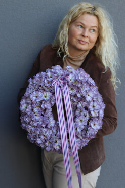 Ysai, fioletowy wianek na drzwi, śr.33cm