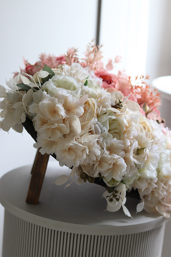 Alice Pastel Volcan, dekoracja nagrobna w kształcie serca