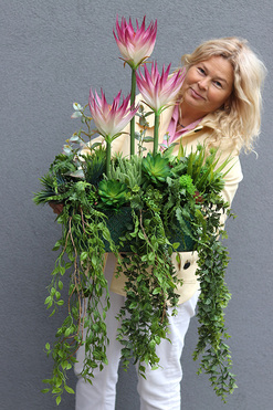 Grefire, sztuczna egzotyczna kompozycja ze zwisami, wys.70cm