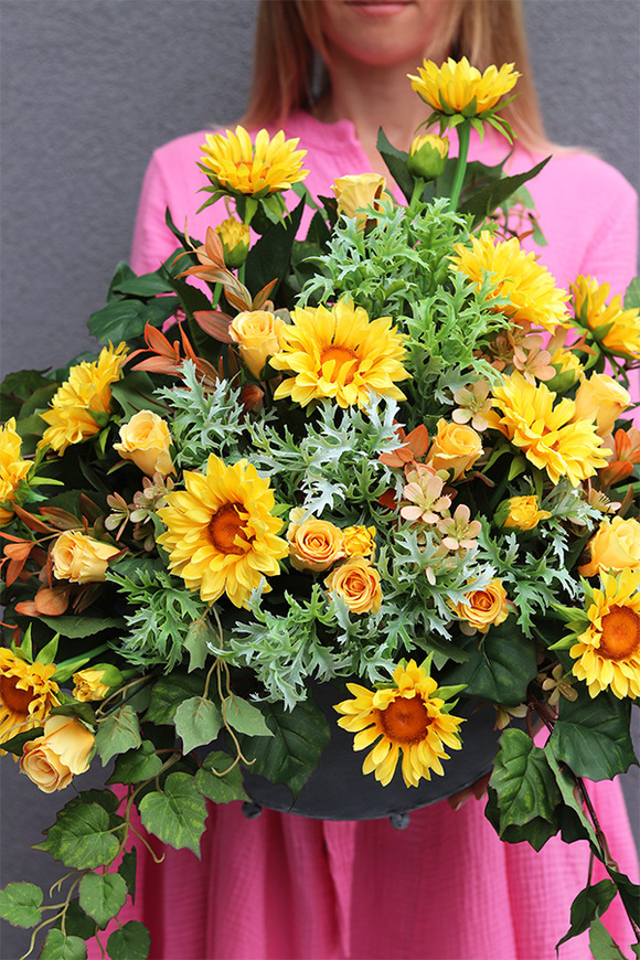  Yellow Decor, kompozycja nagrobna w naczyniu