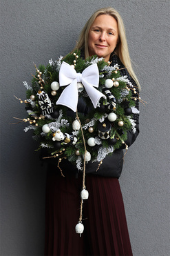 Black&White, wianek bożonarodzeniowy na drzwi, śr.53cm