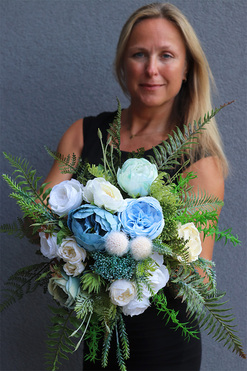 bukiet nagrobny Blue Milenia Leosanno, wys.56cm