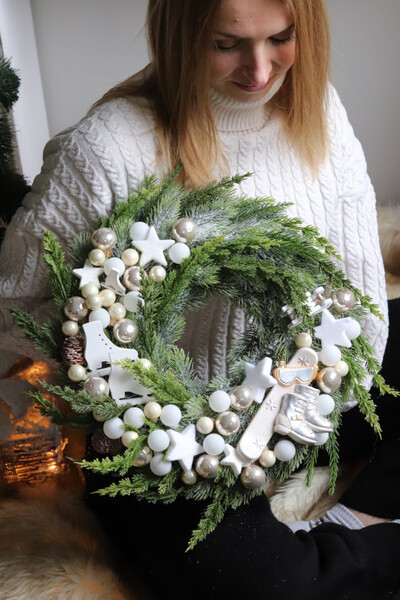 Sporty Zimowe, zimowy wianek w sportowym klimacie