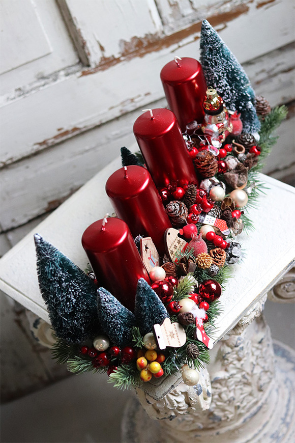 adwentowy stroik Karminowe Dzieciństwo, wym.24x46cm  