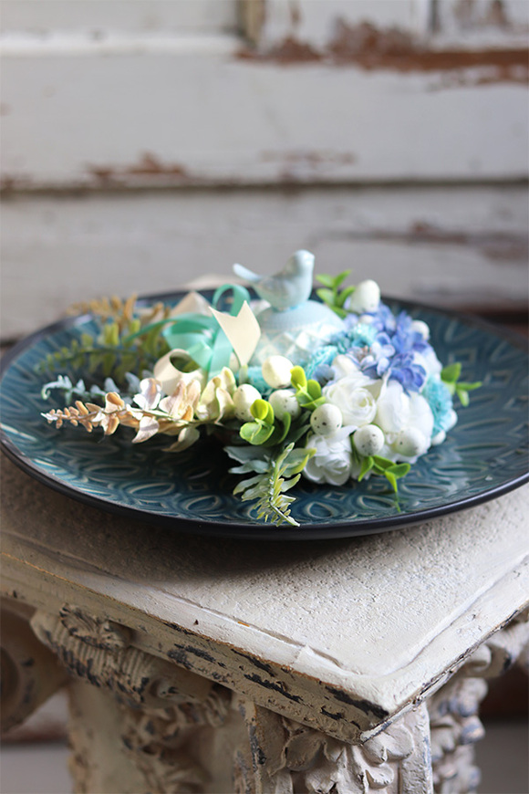 Bluesfera Birds, wielkanocny stroik na talerzu, wym.12x31cm