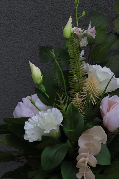 Jellena Pinkalla, bukiet nagrobny wiązany