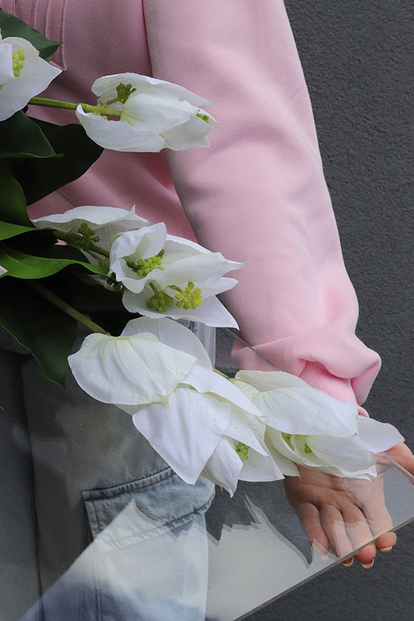 Clear Design Medinilla, dekoracja nagrobna na płycie