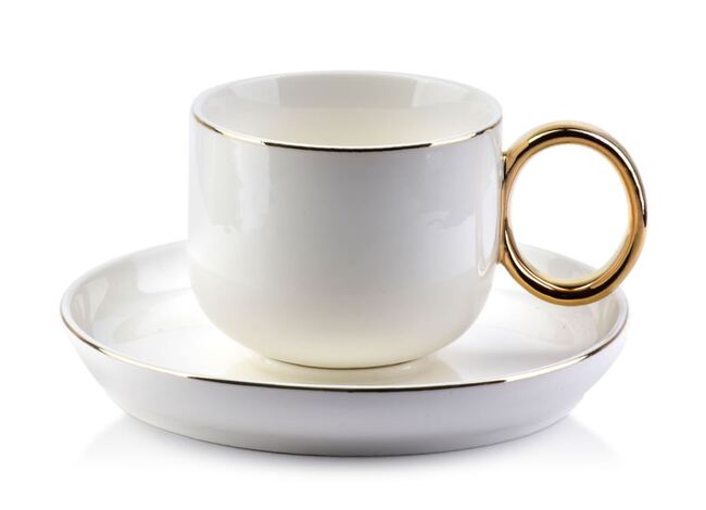 Novelty, porcelanowa filiżanka ze złotym rantem, poj.270ml