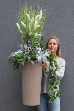 Lunedia 2, zielona kompozycja z trawami, wys.135cm