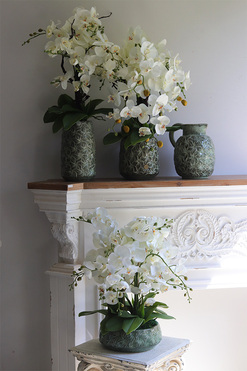 Nedila Wide, sztuczny storczyk w zielonej osłonce, wys.55cm 