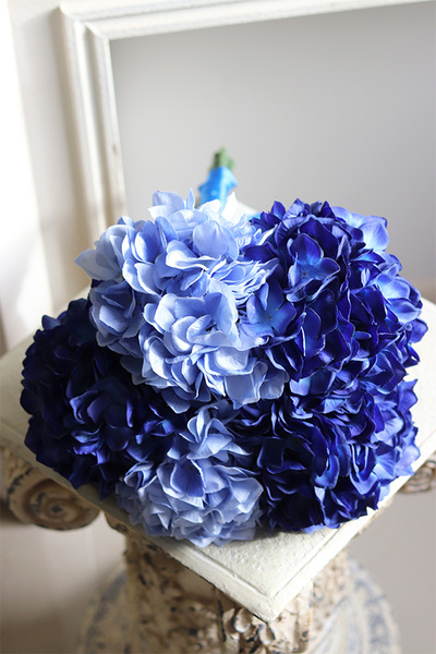 Energia Kosmosu 2, bukiet niebieskich hortensji