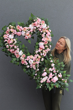 Angielska Róża, komplet dekoracji nagrobnych, wieniec + bukiet