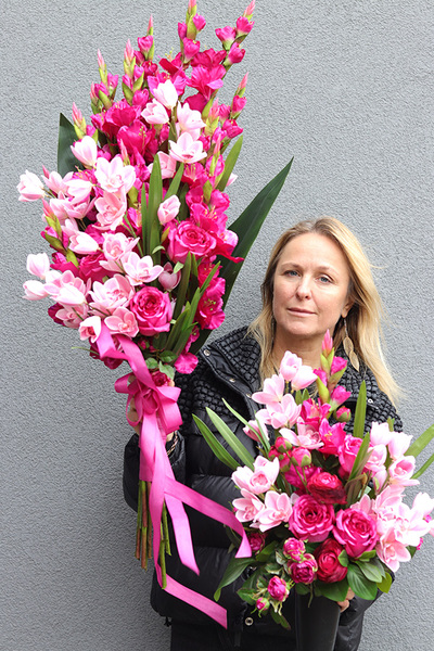 Mieczyki Róż, komplet bukietów nagrobnych