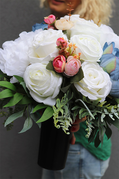 Reflina, bogaty bukiet nagrobny, wys.34cm