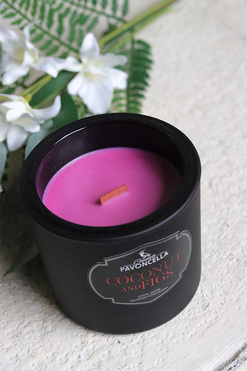 Coconut and Figs, sojowo-kokosowa świeca zapachowa w szkle, czarna, 170g