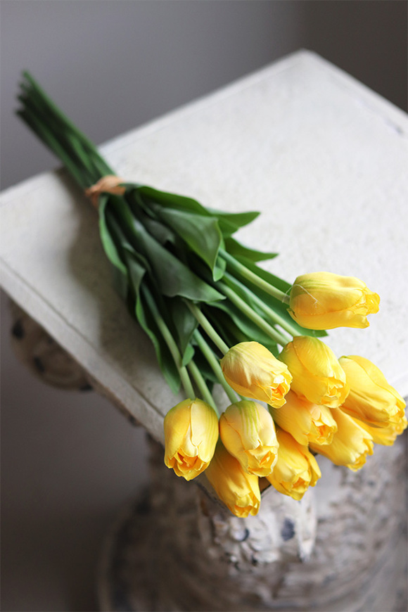  Yellow Spring, bukiet tulipanów satynowych