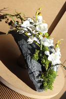 Most Pamięci Volcan, kompozycja nagrobna w misie