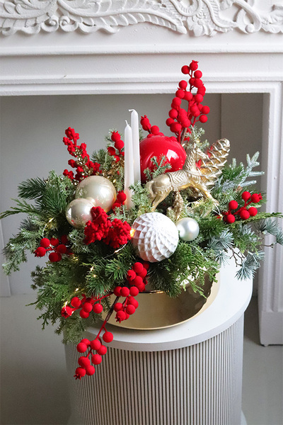 Red&Gold, świąteczna dekoracja w złotej misie