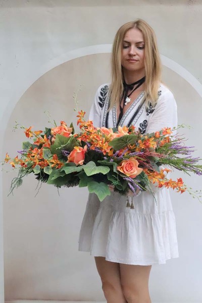 Oranhia, pomarańczowy wieniec nagrobny