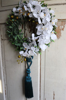 asymetryczny wianek z chwostem, Orchidelia Bielia, śr.42cm 