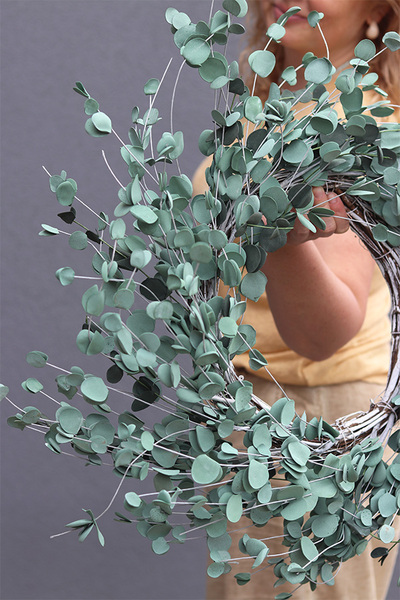 Pieniążek, zielony wianek na drzwi