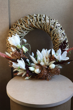 Magnolie Boho, wiosenny wianek z suszem, rozp.43cm