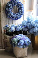 Fortuna Blue 2, hortensje w plecionym koszu