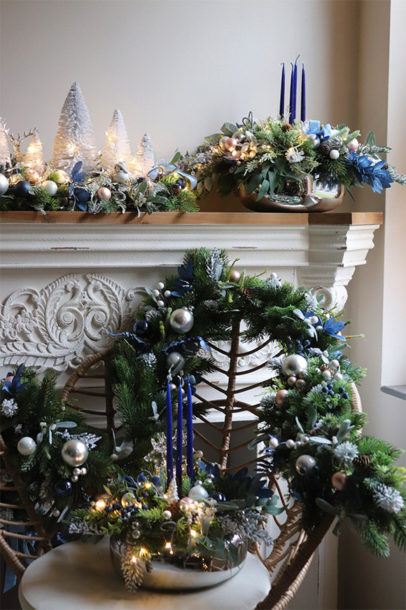 Blue Eveline Pompadour, adwentowy stroik LED