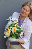 Yellow Flowers, kompozycja kwiatowa w naczyniu