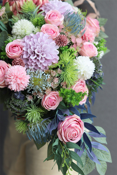 pastelowa dekoracja nagrobna w misie, Kerrata Pink