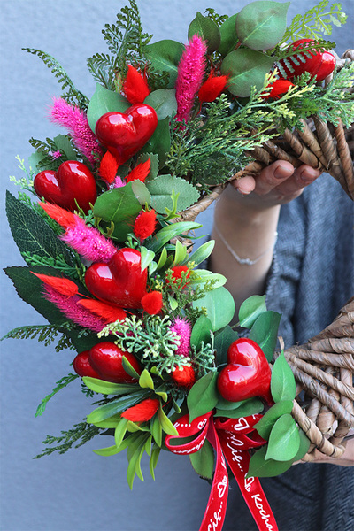 Love Me, wianek walentynkowy na drzwi