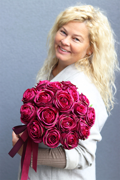 elegancki flowerbox z amarantowymi różami, Deep Pink