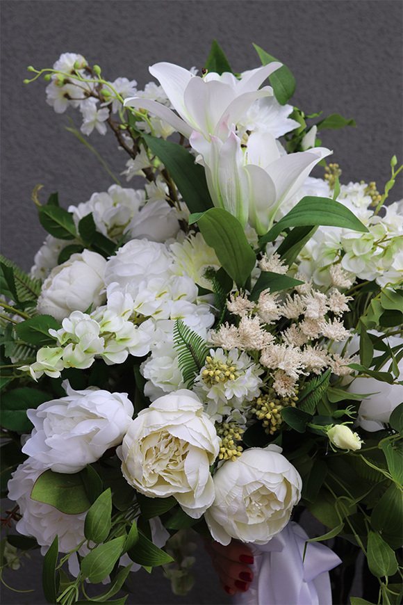 Malediwy White L, biały bukiet kwiatów, wys.84cm