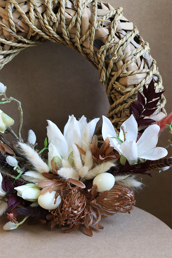 Magnolie Boho, wiosenny wianek z suszem