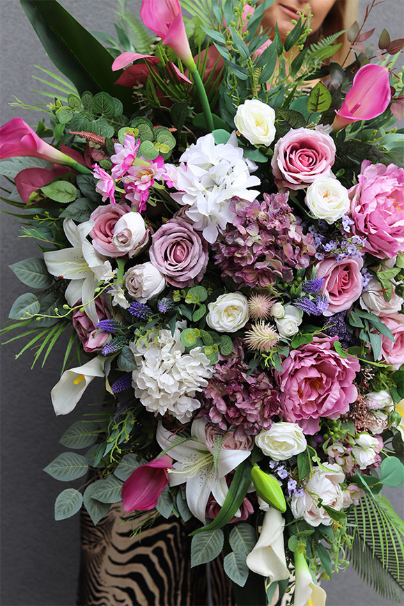 Pink Letta, wiązanka nagrobna