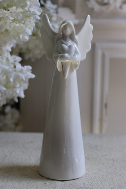 Anioł z Sercem, figurka dekoracyjna, wys.31cm 
