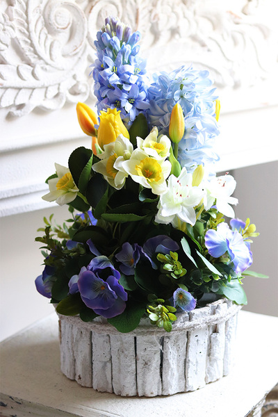 Hicynty & Bratki Birch, wiosenna dekoracja w skrzynce