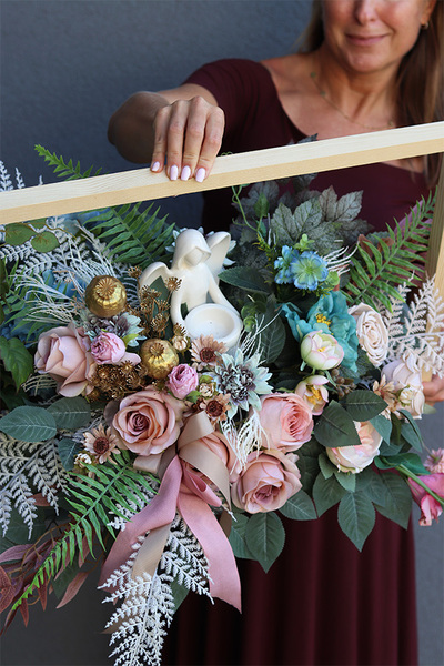 Paysage, kompozycja nagrobna w ramce, wym.40x70x53cm 