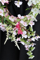 Wiosenne Ogródki, asymetryczny wianek z motylami