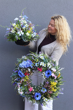 Wichrowe Wzgórza, komplet dekoracji nagrobnych, kompozycja + wieniec