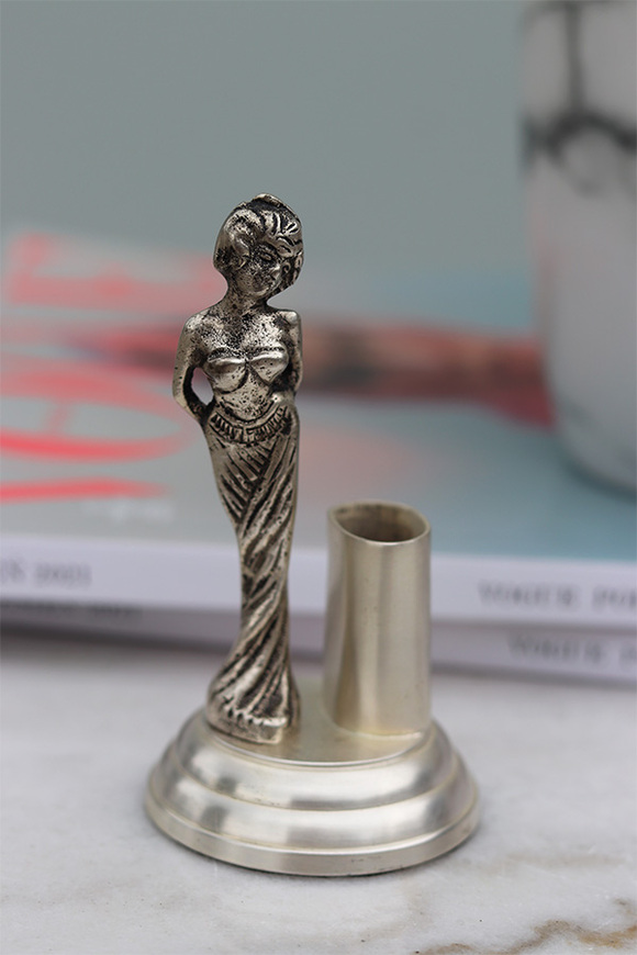 Dama, posrebrzany pojemnik na wykałaczki, wys.10.5cm