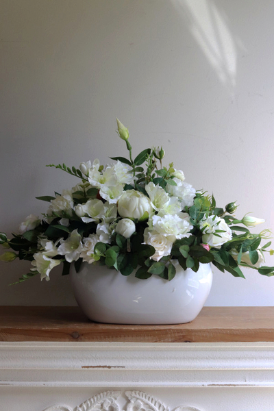 White Elegance, elegancka kompozycja kwiatowa