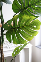 Monstera Young, sztuczne drzewko w doniczce