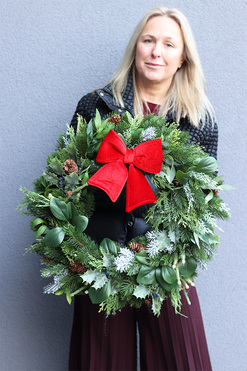 Red Velvety, bożonarodzeniowy wianek z kokardą, śr.50cm 