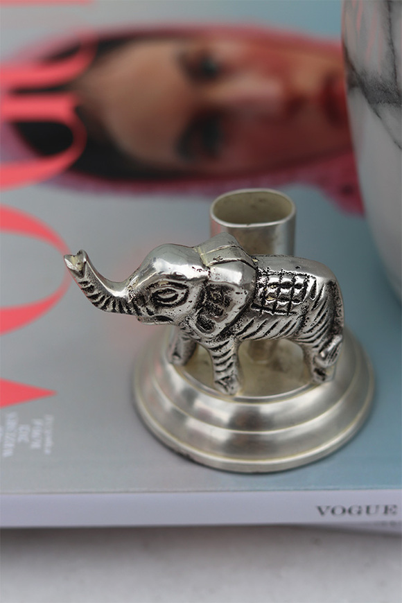 Elephant, posrebrzany pojemnik na wykałaczki