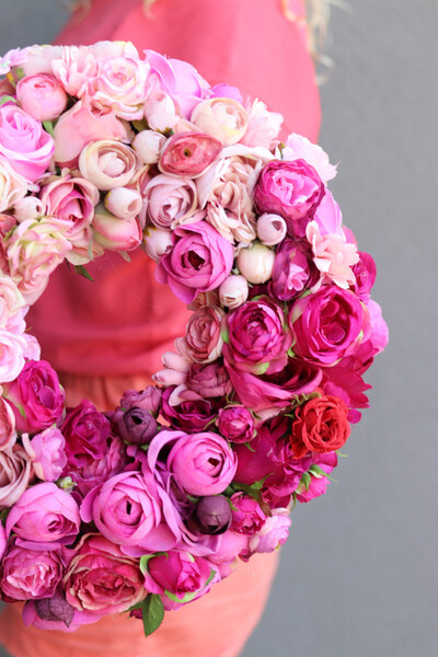 bogaty różowy wianek na drzwi, Delicja Gradia