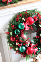 Apart American Christmas, świąteczny wianek do powieszenia